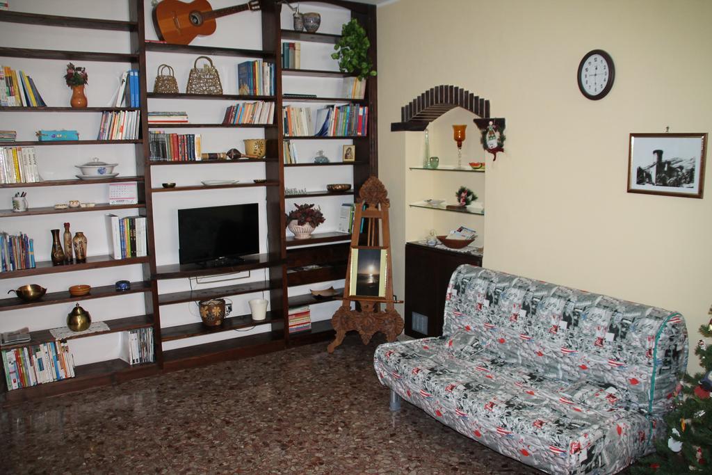 B&B A Casa Di Nonna Fondi Extérieur photo