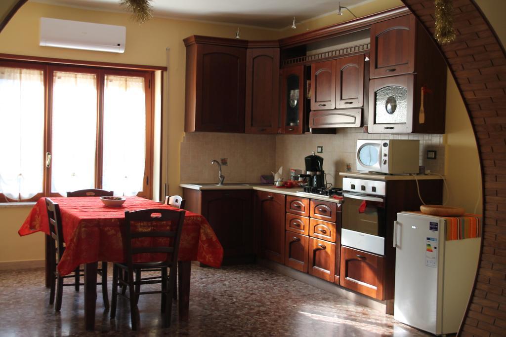B&B A Casa Di Nonna Fondi Extérieur photo