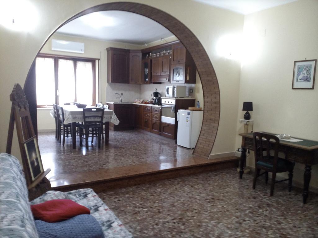 B&B A Casa Di Nonna Fondi Extérieur photo